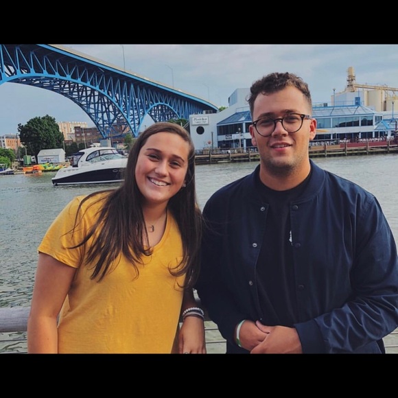 Meet your Posher, Angela - Picture 1 of 1